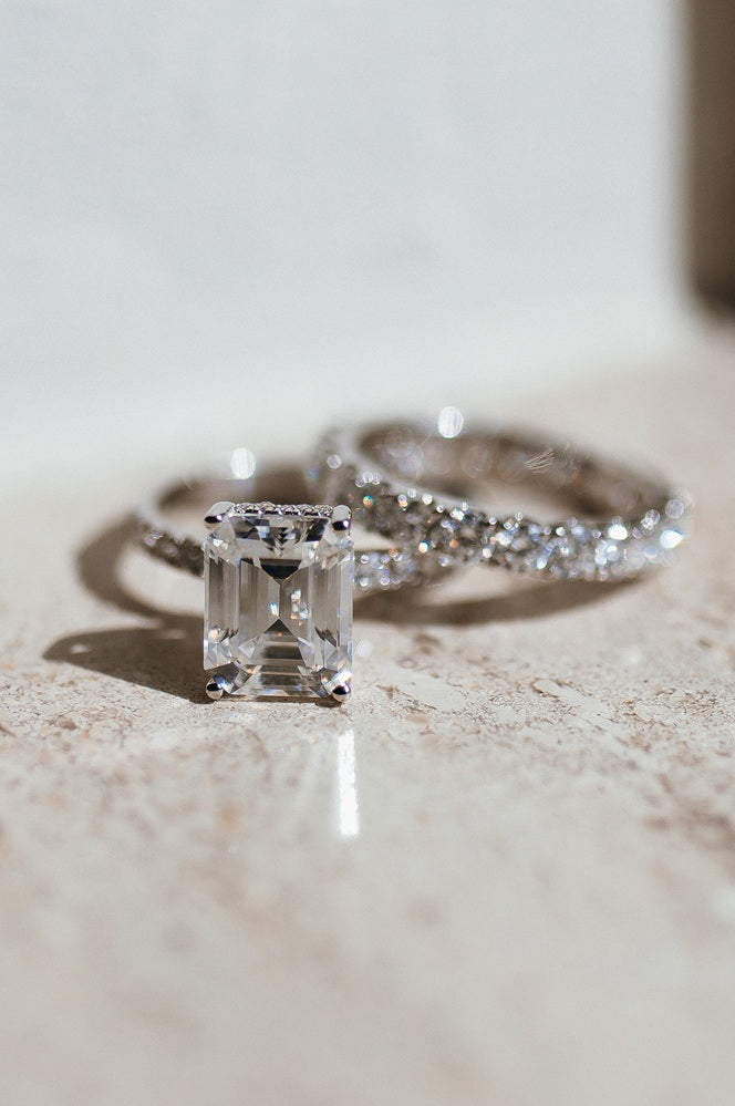 Emerald Geslepen Verlovingsring – Klassieke Collectie