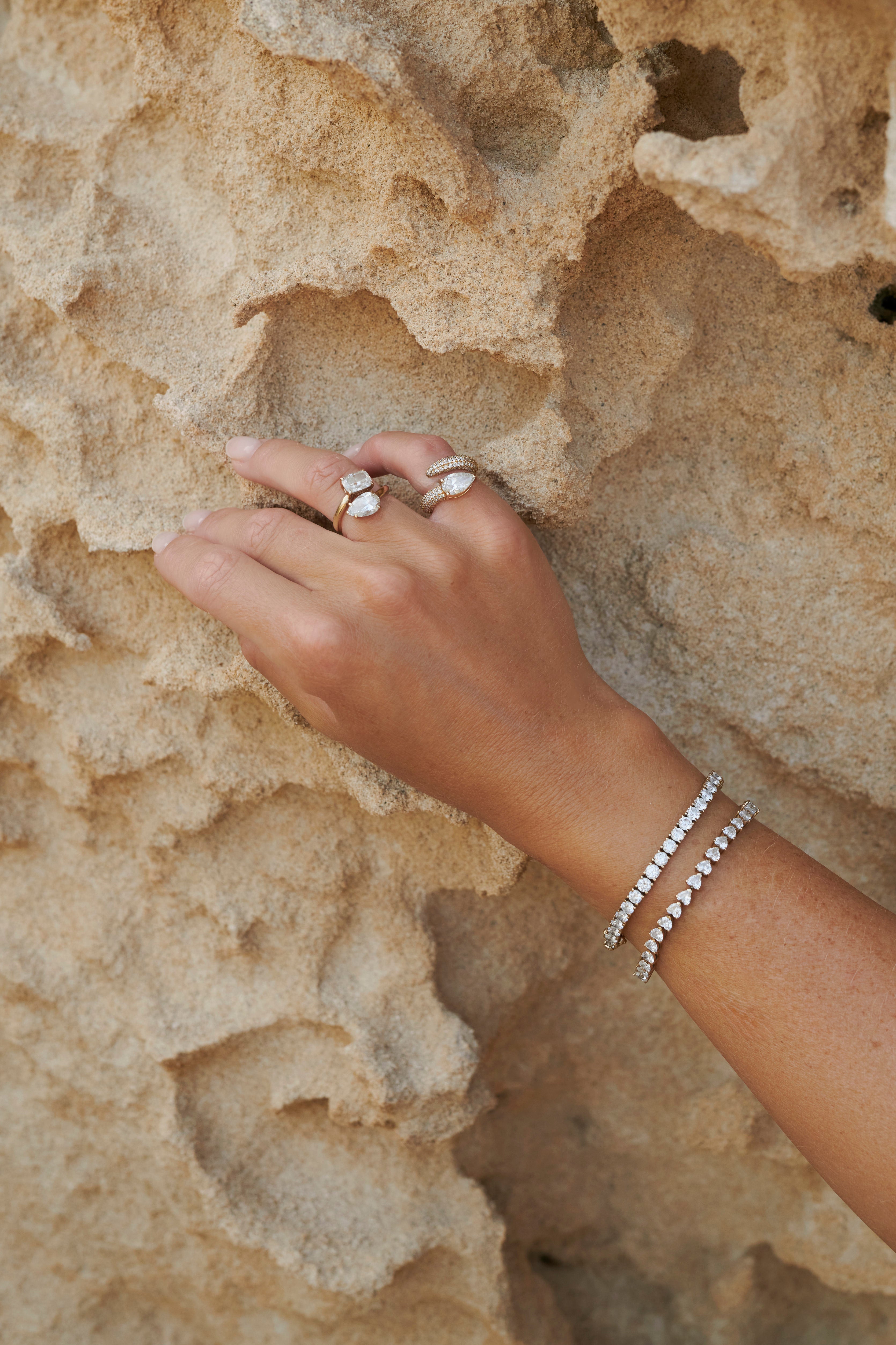 De Amelie Duo Ring – Cushion & Peer Toi et Moi