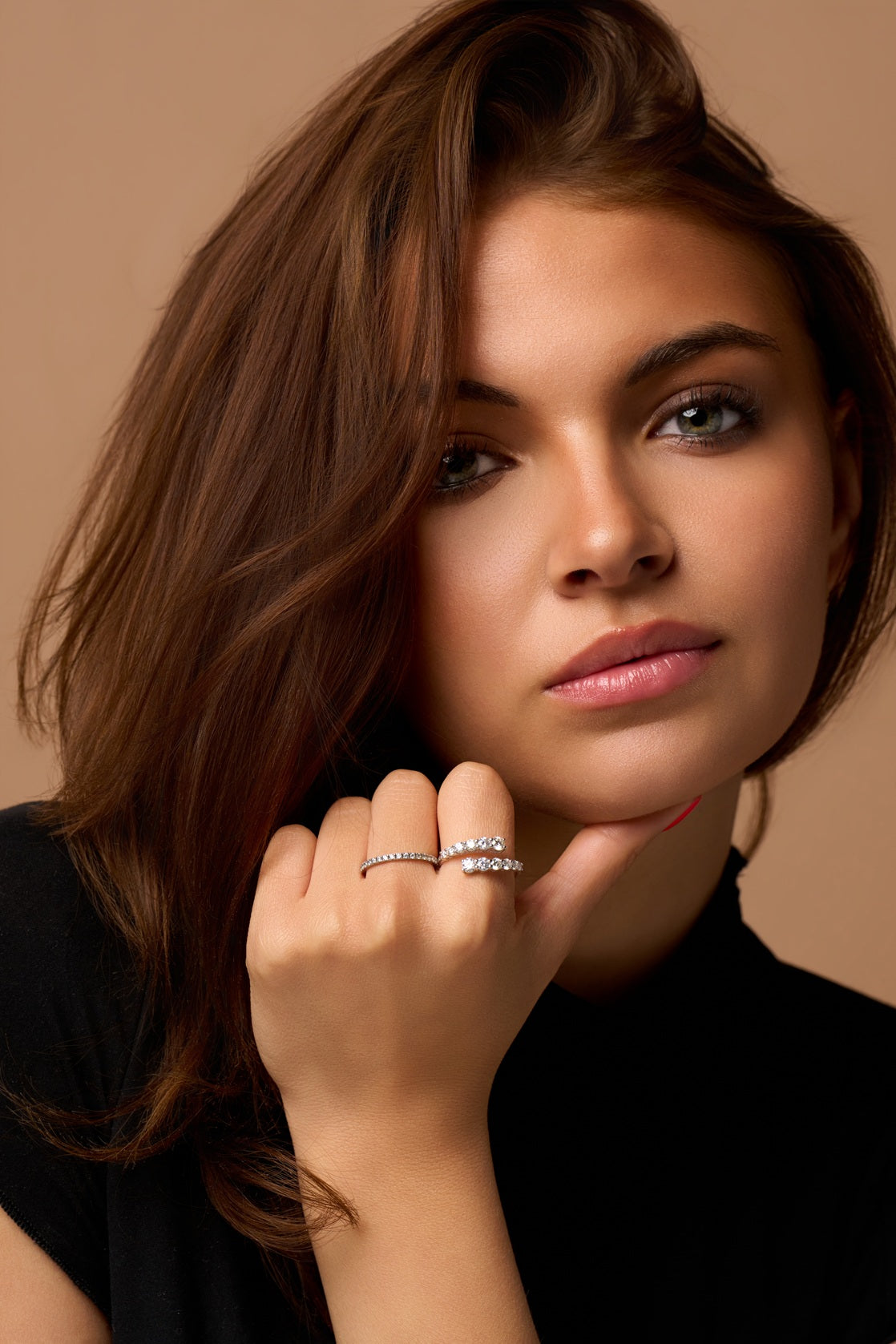 The Graduated Diamond Crossover Ring