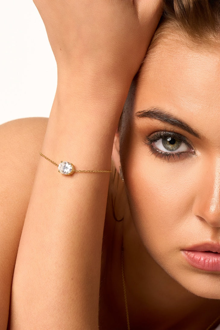 Armband met ovaalgeslepen diamant