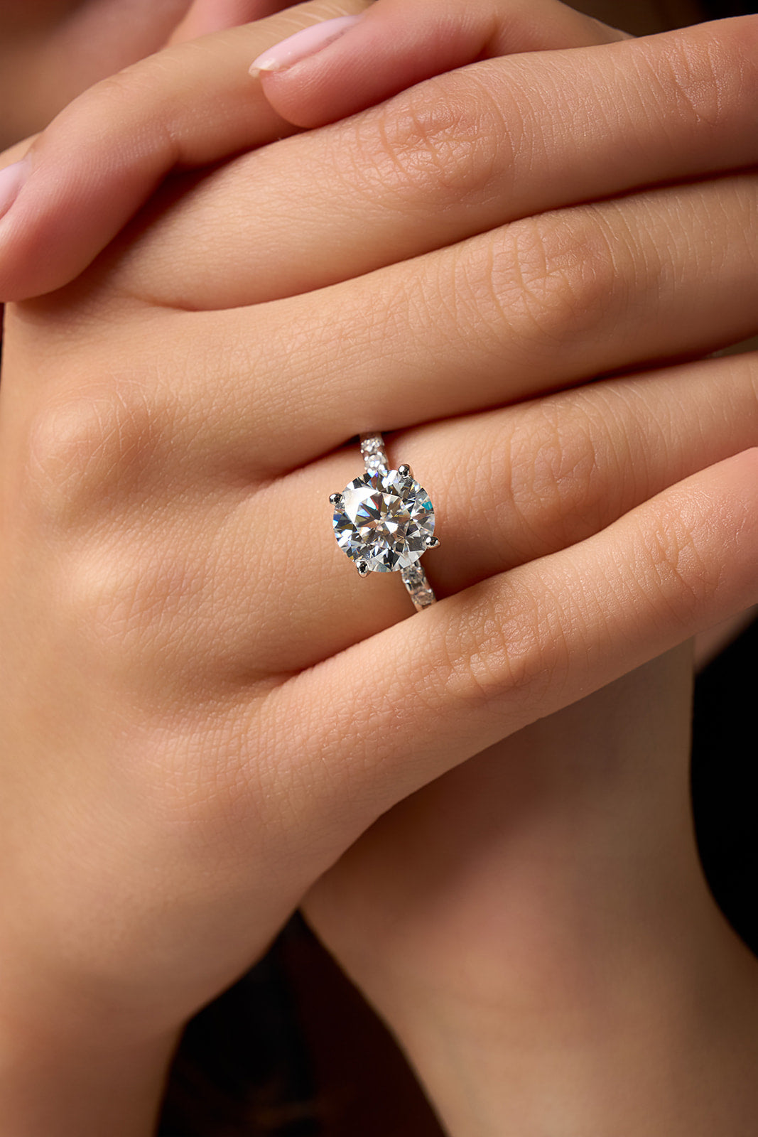 Round Cut Ring - Timeless Elegance Collection
